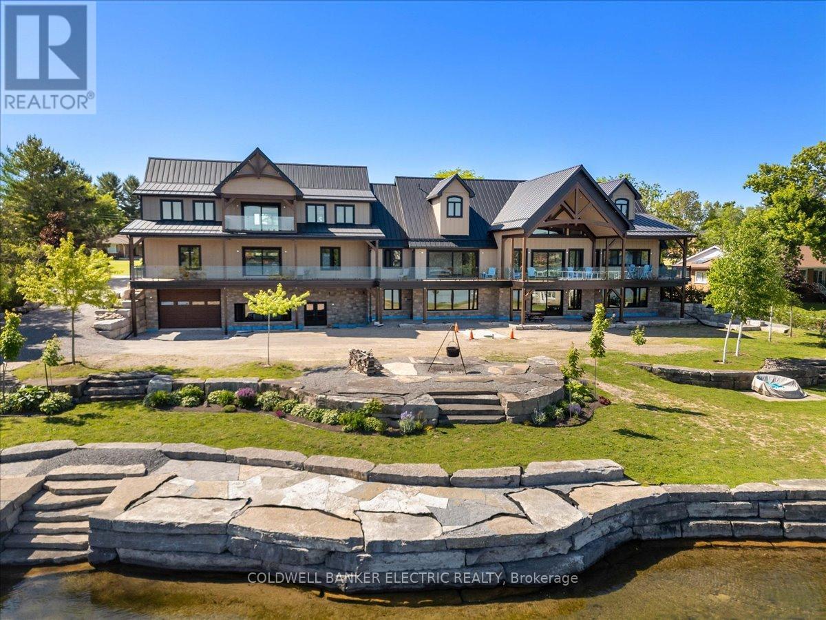 367 GIFFORD DRIVE, Selwyn, Ontario