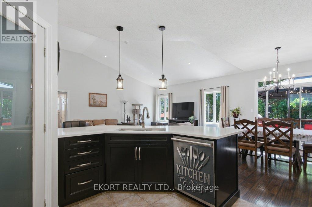 12 Hunter Place, Belleville, Ontario  K8P 0A2 - Photo 11 - X13051634