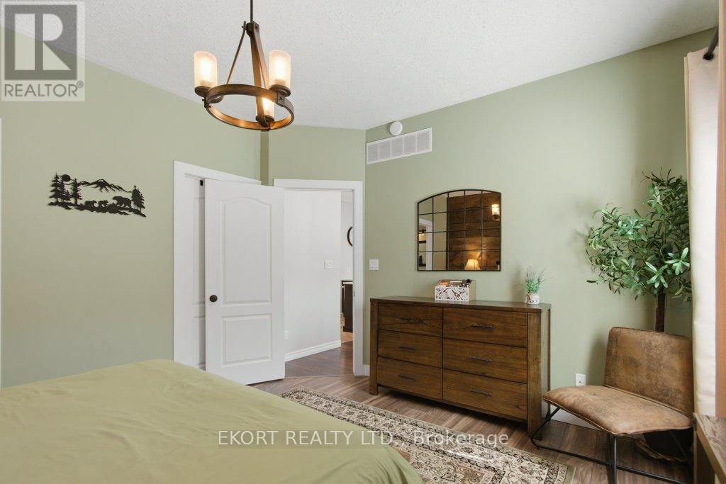 12 Hunter Place, Belleville, Ontario  K8P 0A2 - Photo 15 - X13051634