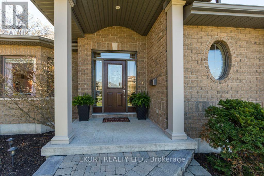 12 Hunter Place, Belleville, Ontario  K8P 0A2 - Photo 2 - X13051634