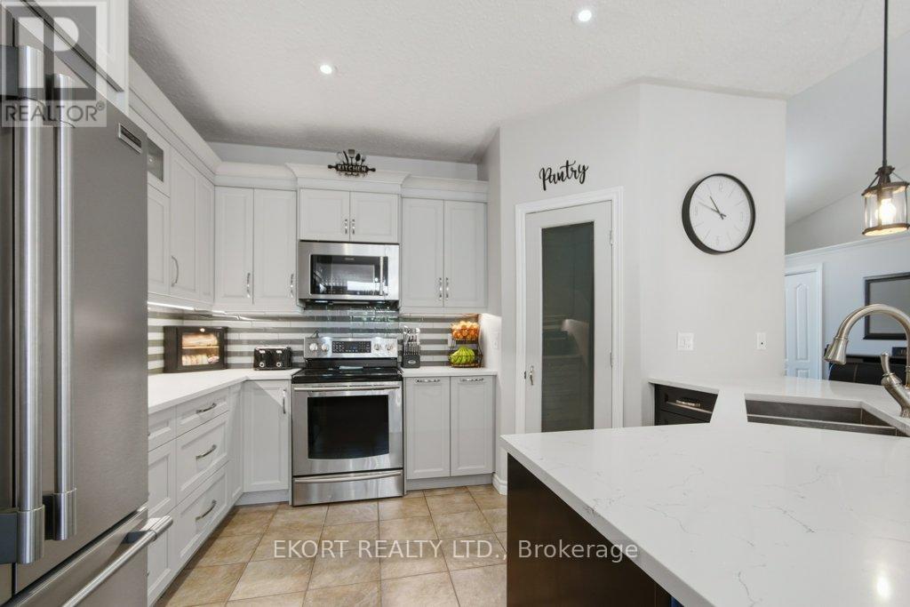 12 Hunter Place, Belleville, Ontario  K8P 0A2 - Photo 9 - X13051634