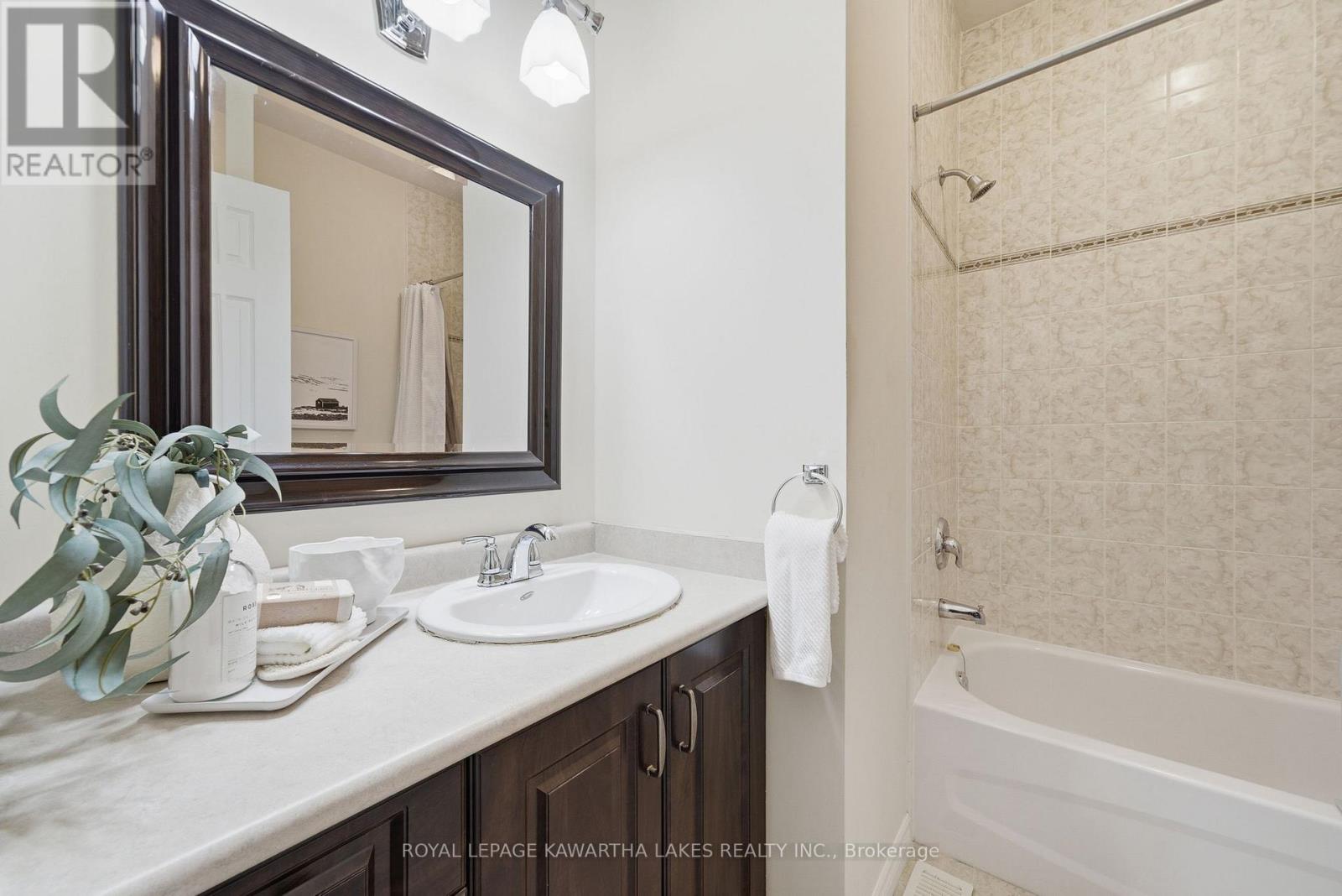 59 Ellis Crescent, Kawartha Lakes, Ontario  K9V 0A5 - Photo 31 - X13051722