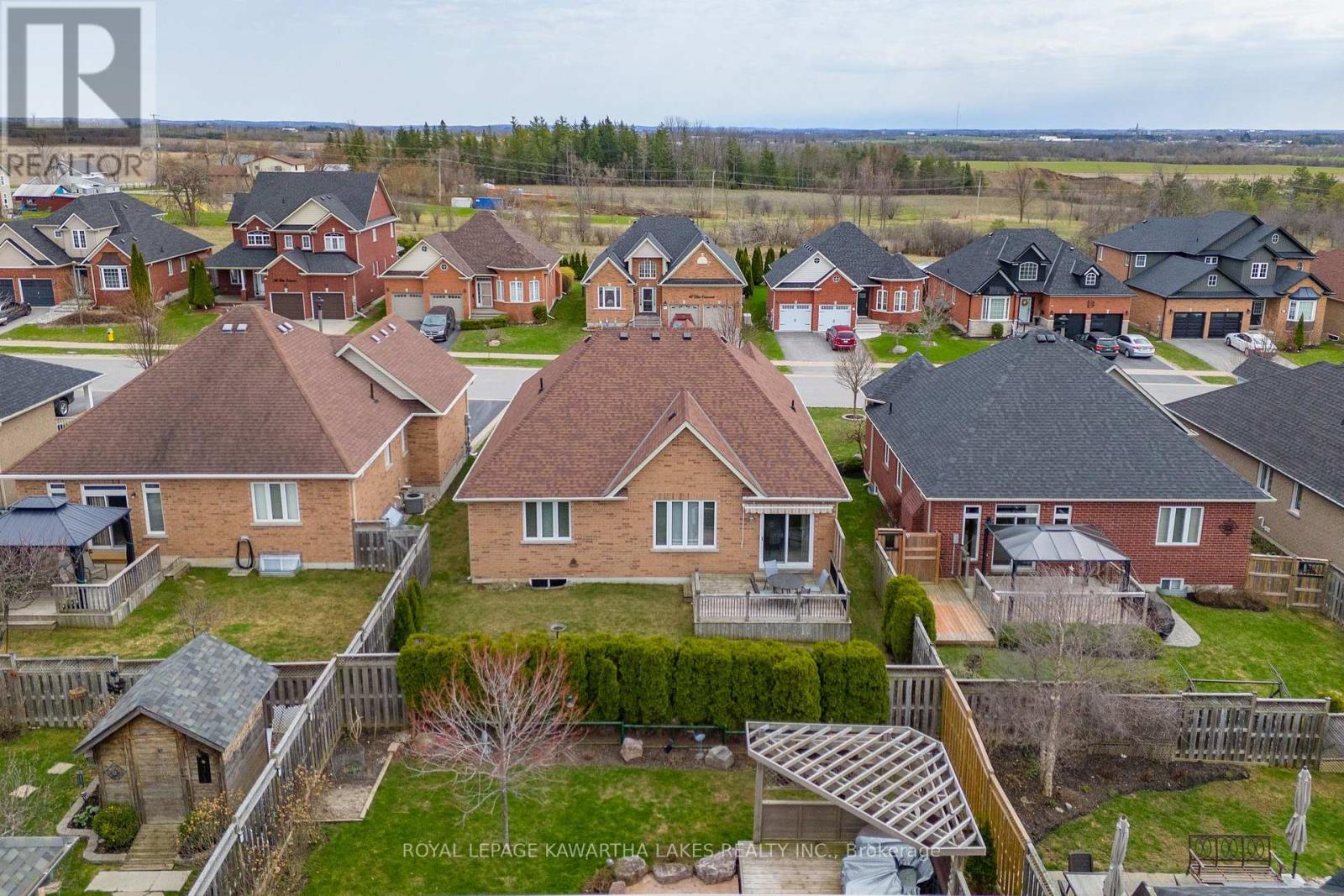 59 Ellis Crescent, Kawartha Lakes, Ontario  K9V 0A5 - Photo 4 - X13051722