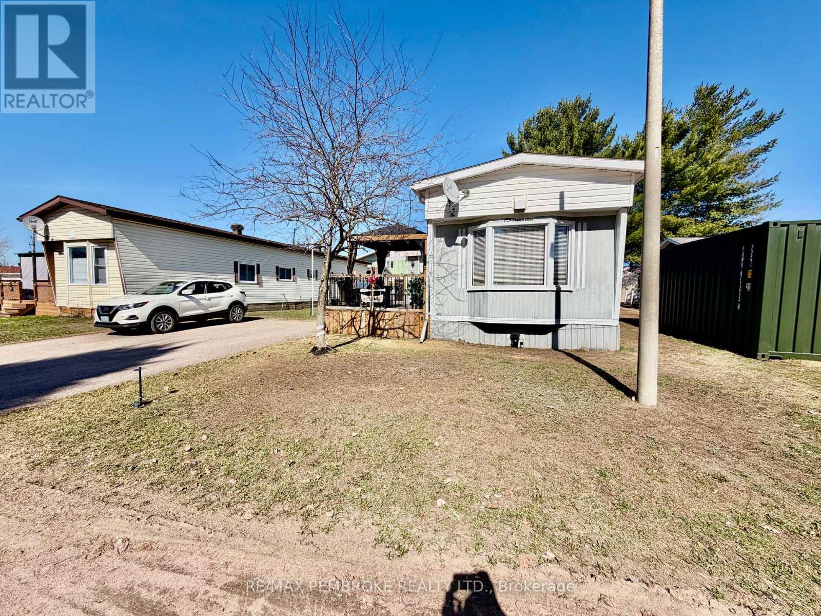 103 PINEHURST ESTATES, Petawawa, Ontario