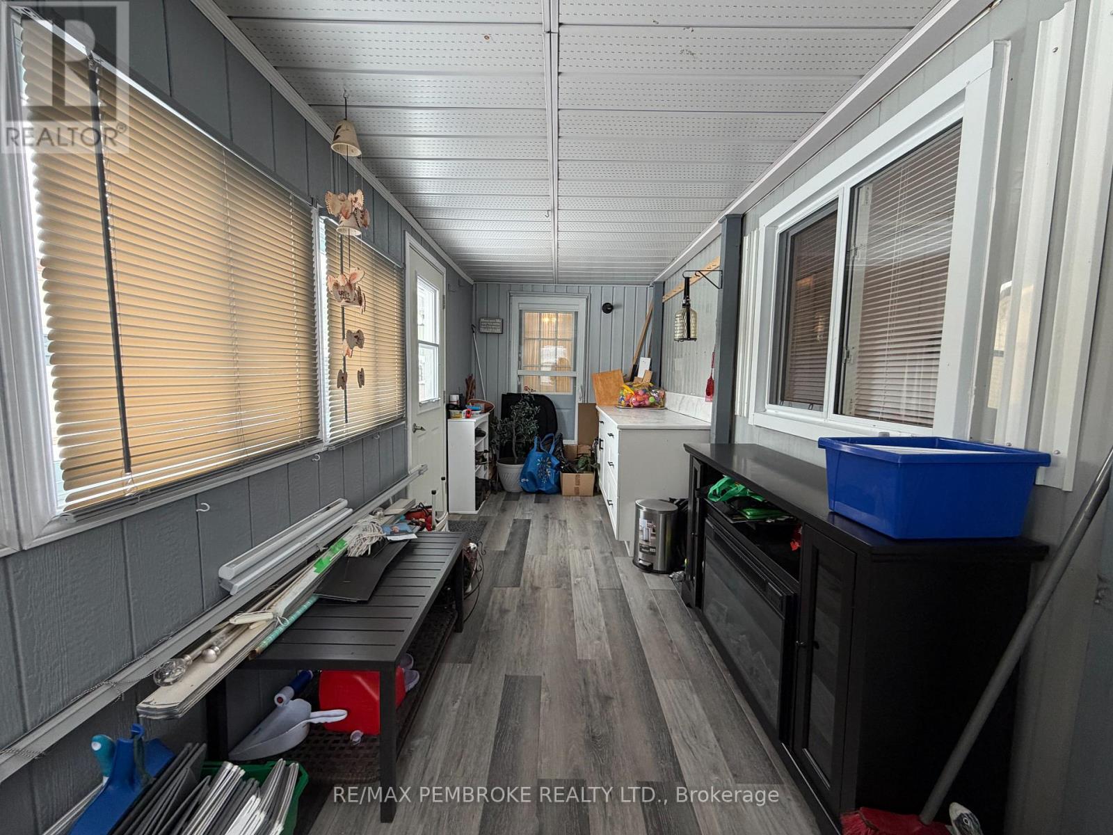 103 Pinehurst Estates, Petawawa, Ontario  K8H 2H2 - Photo 23 - X12905276