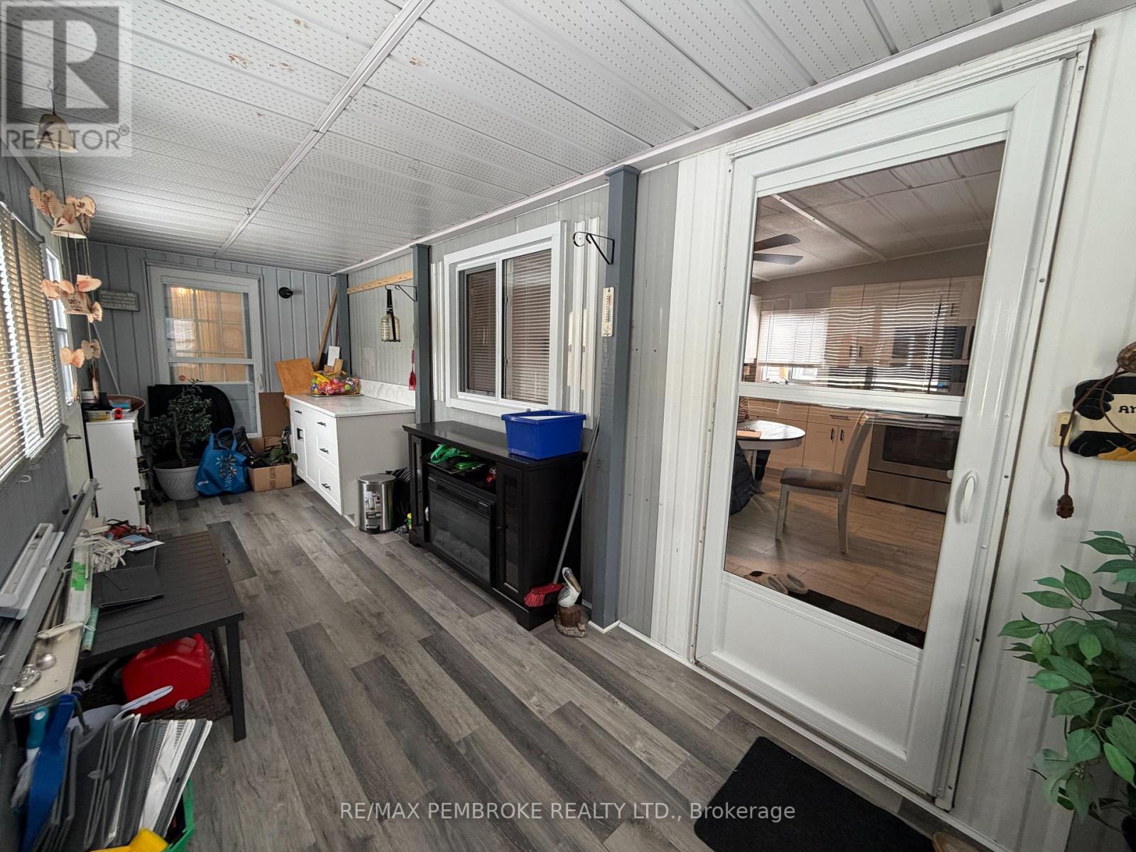 103 Pinehurst Estates, Petawawa, Ontario  K8H 2H2 - Photo 29 - X12905276