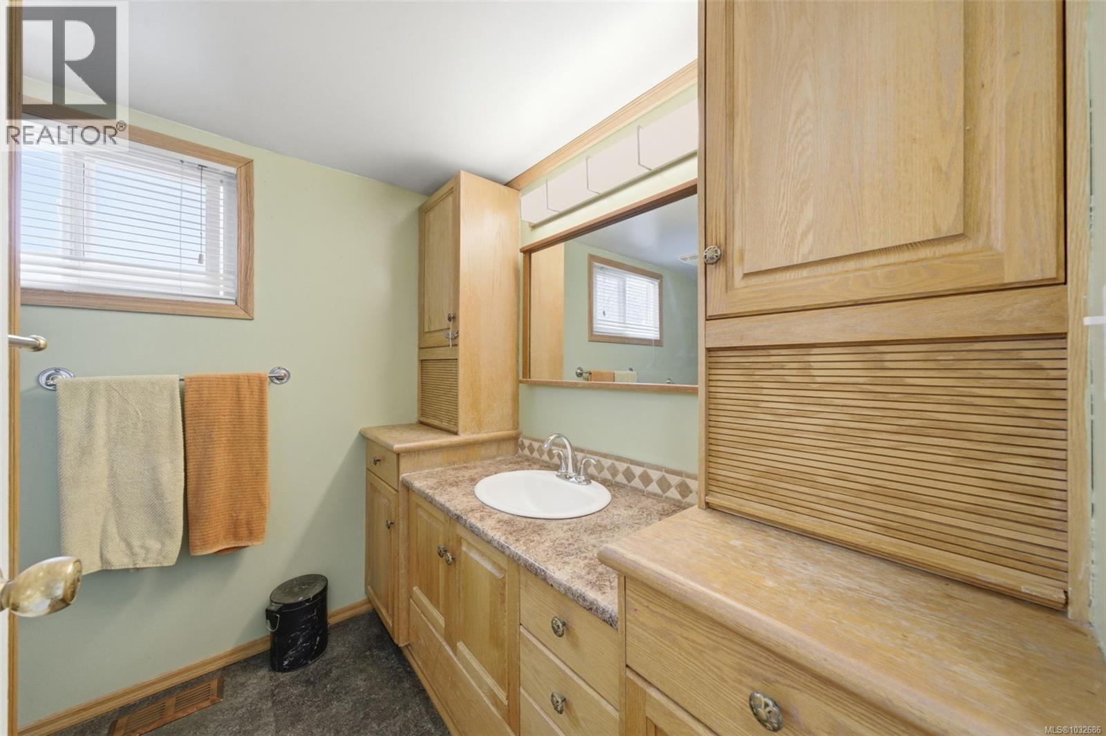 2844 Rita Rd, Langford, British Columbia  V9B 4A1 - Photo 12 - 1032686