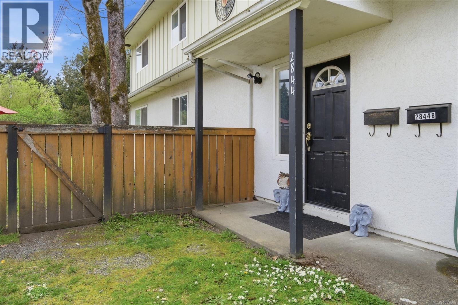 2844 Rita Rd, Langford, British Columbia  V9B 4A1 - Photo 3 - 1032686