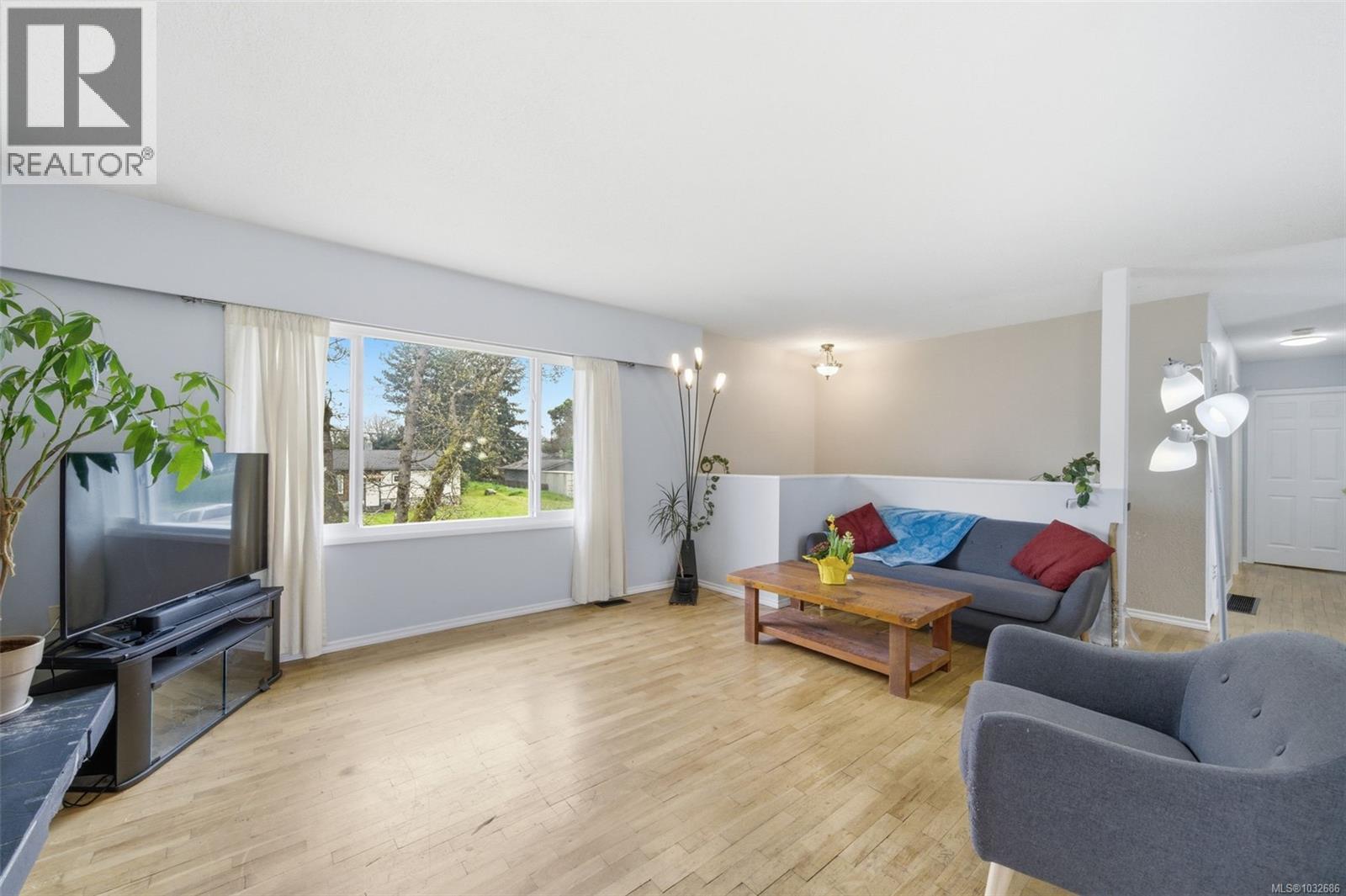 2844 Rita Rd, Langford, British Columbia  V9B 4A1 - Photo 6 - 1032686