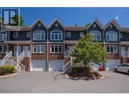 16 - 37 SILVER STREET, huntsville (chaffey), Ontario