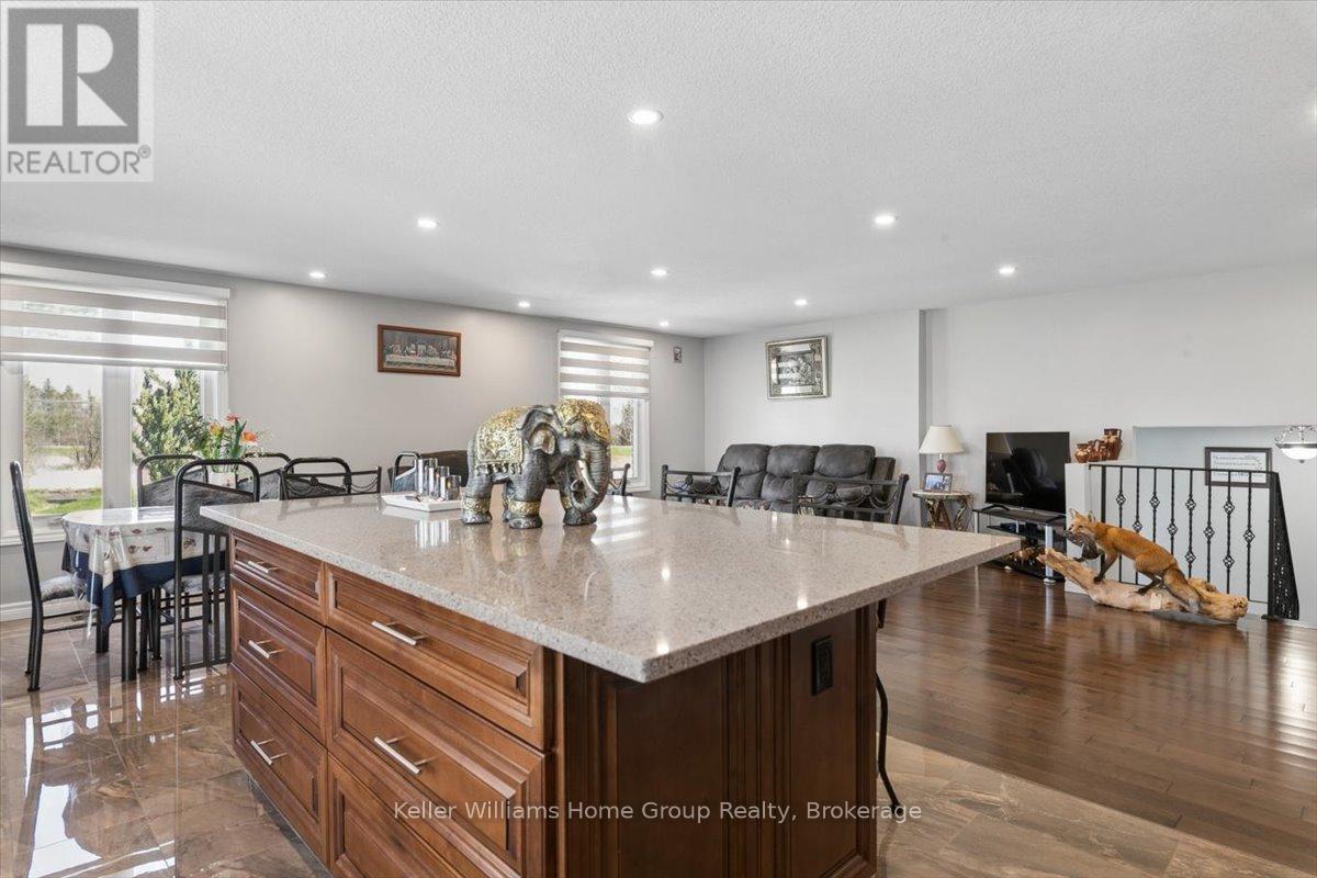 1211 Old 8 Highway, Hamilton, Ontario  L9H 5E1 - Photo 19 - X13051502