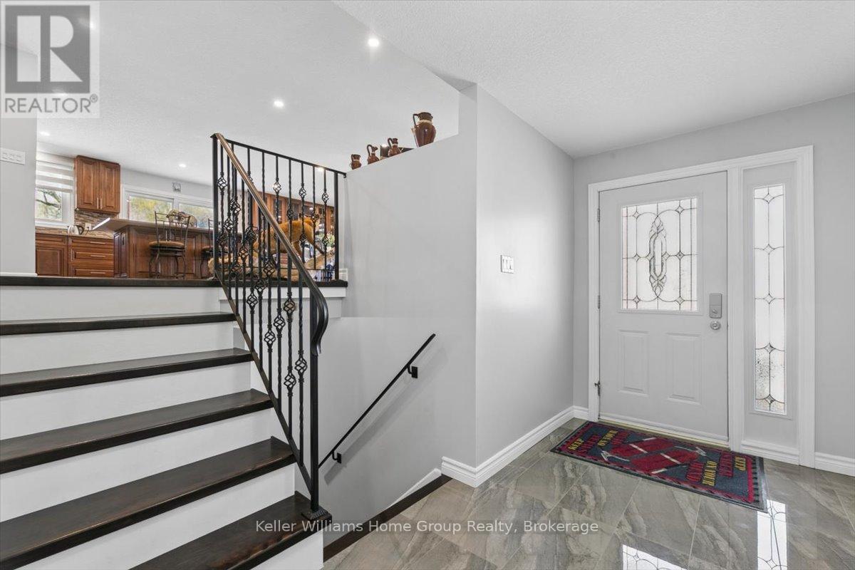 1211 Old 8 Highway, Hamilton, Ontario  L9H 5E1 - Photo 6 - X13051502