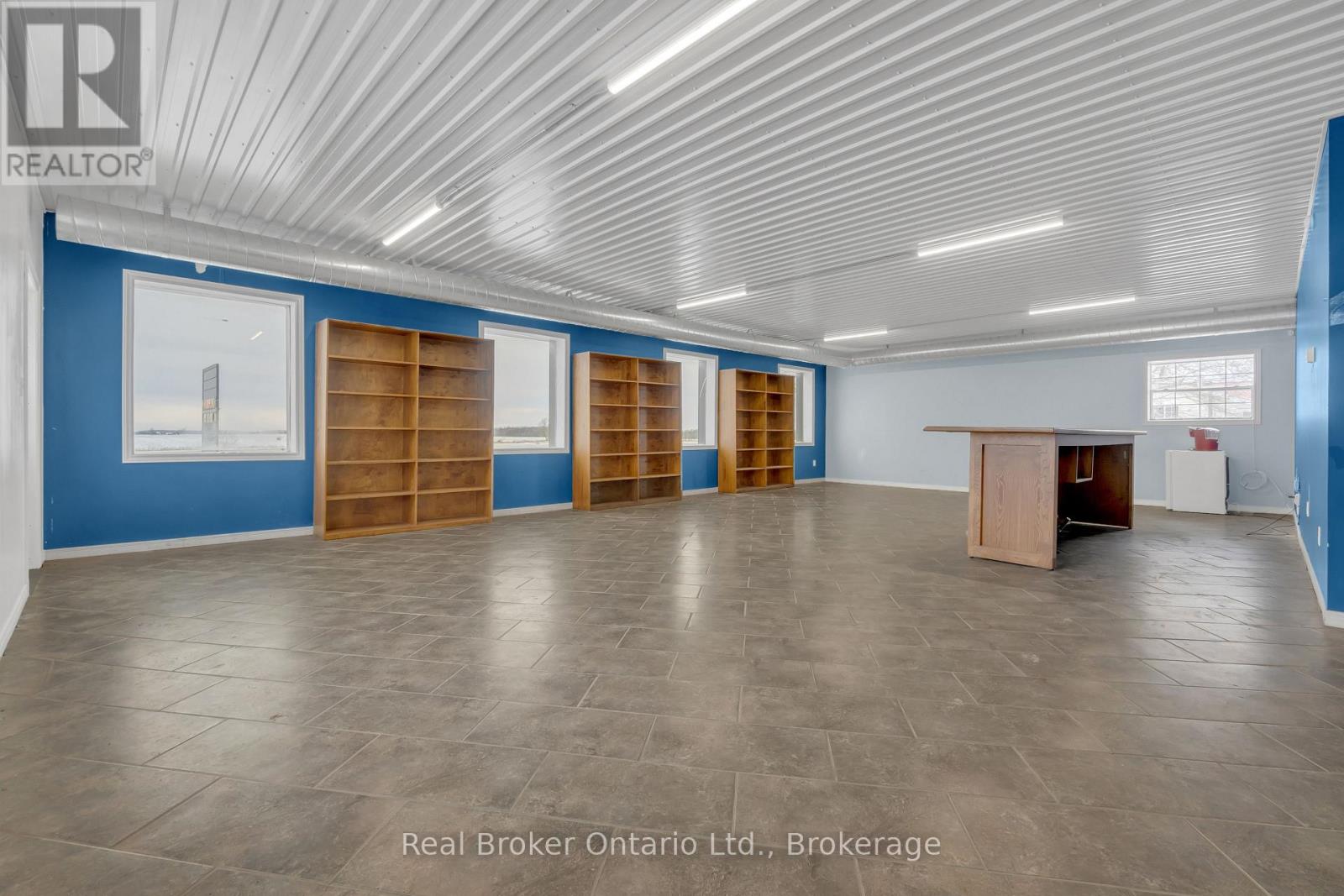 8485 Wellington Road 86, Mapleton, Ontario  N4W 3G8 - Photo 9 - X13051774