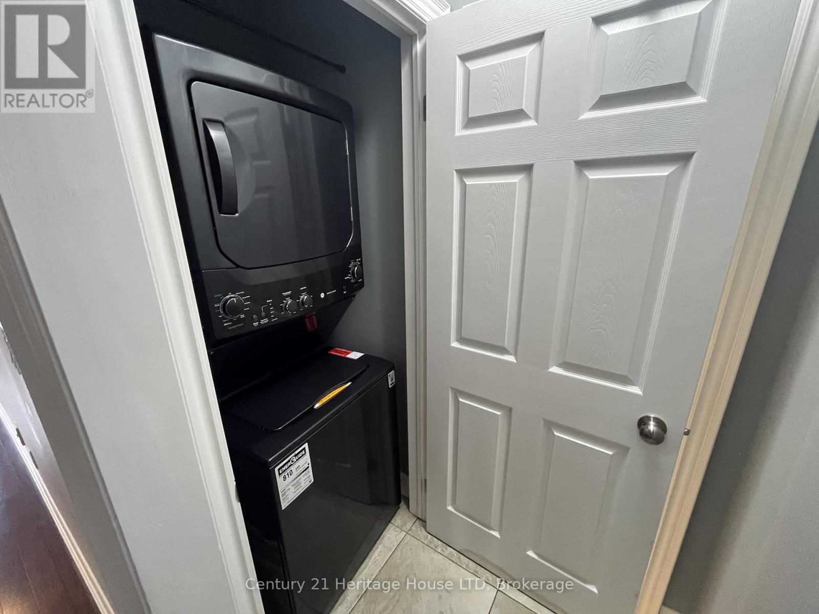 3 - 63 Pine Street N, Thorold, Ontario  L2V 2P2 - Photo 13 - X13051790