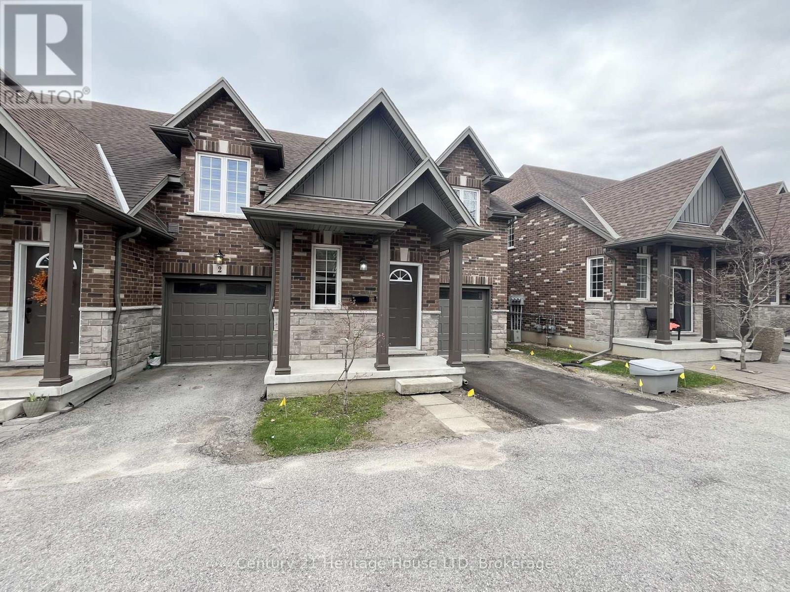 3 - 63 Pine Street N, Thorold, Ontario  L2V 2P2 - Photo 2 - X13051790