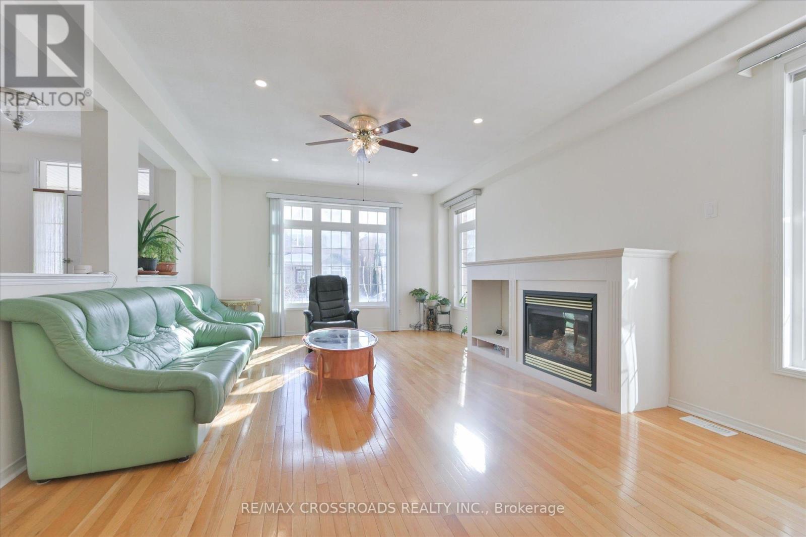 76 Shady Oaks Avenue, Markham, Ontario  L6B 0J6 - Photo 5 - N13051650