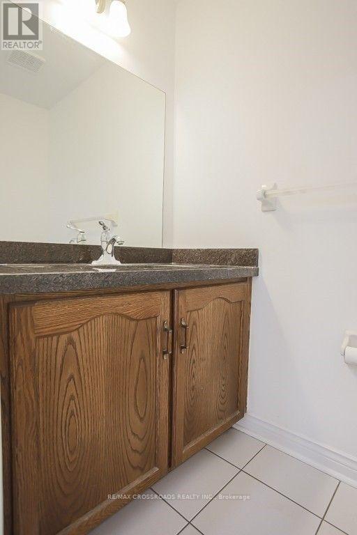 87 Woodriver Street, Richmond Hill, Ontario  L4S 1H6 - Photo 12 - N13051664