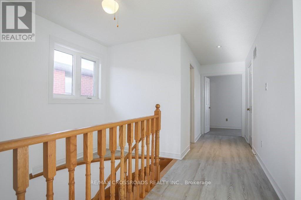 87 Woodriver Street, Richmond Hill, Ontario  L4S 1H6 - Photo 14 - N13051664