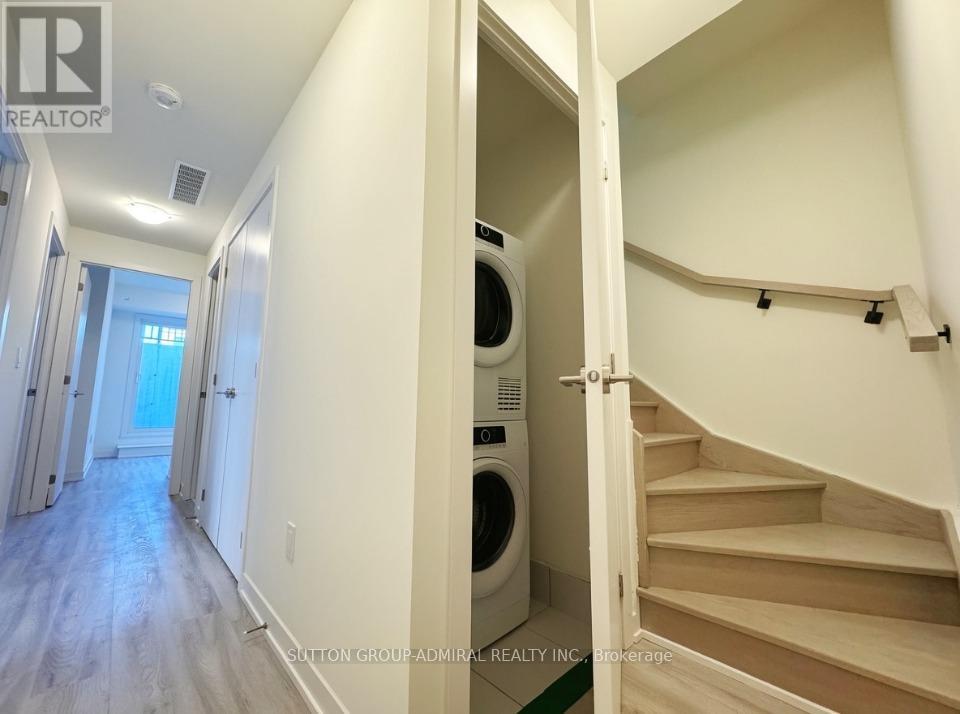 1412 - 15 David Eyer Road, Richmond Hill, Ontario  L4S 0N2 - Photo 12 - N13051682