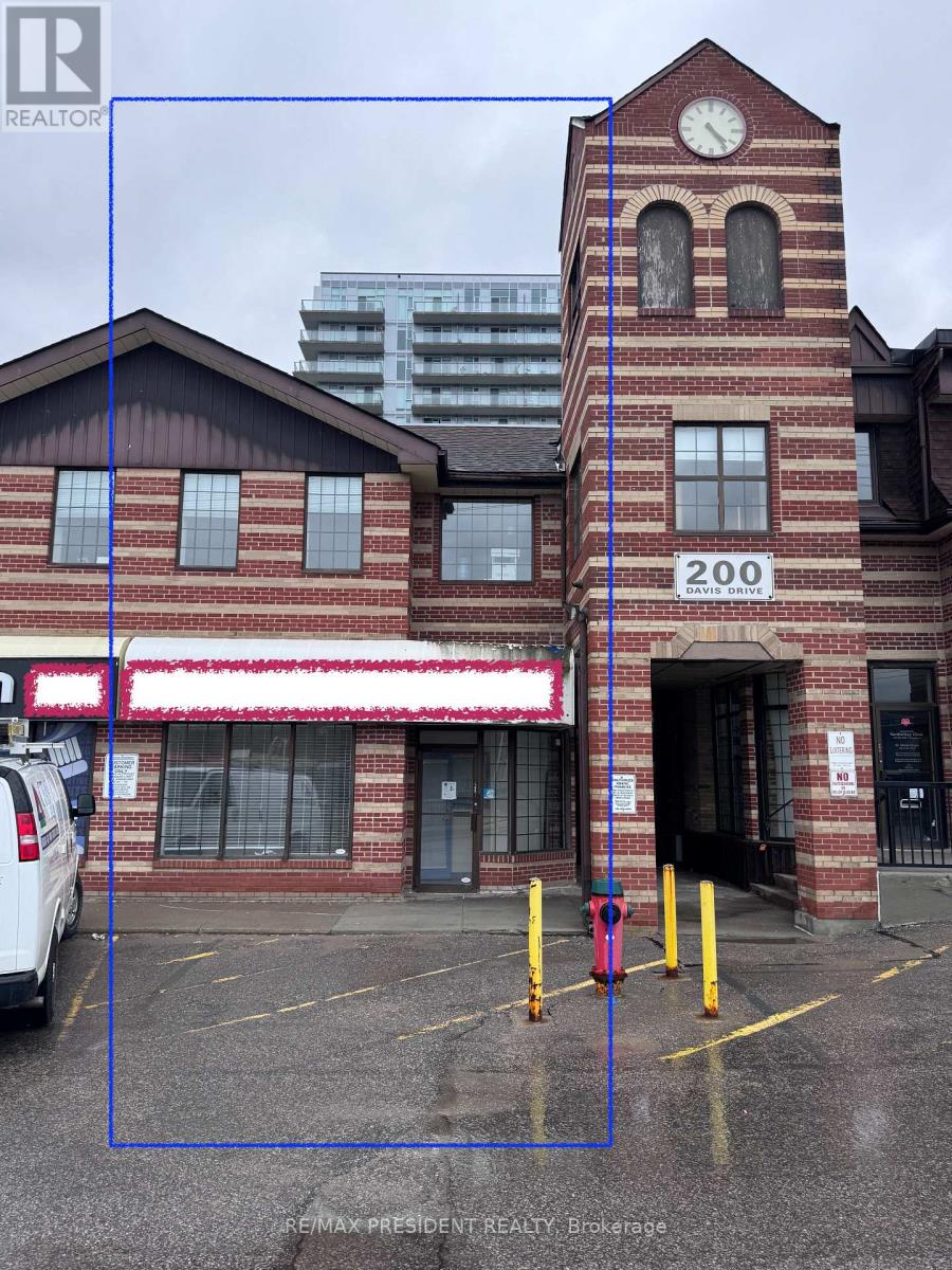 6 - 200 DAVIS DRIVE, Newmarket, Ontario