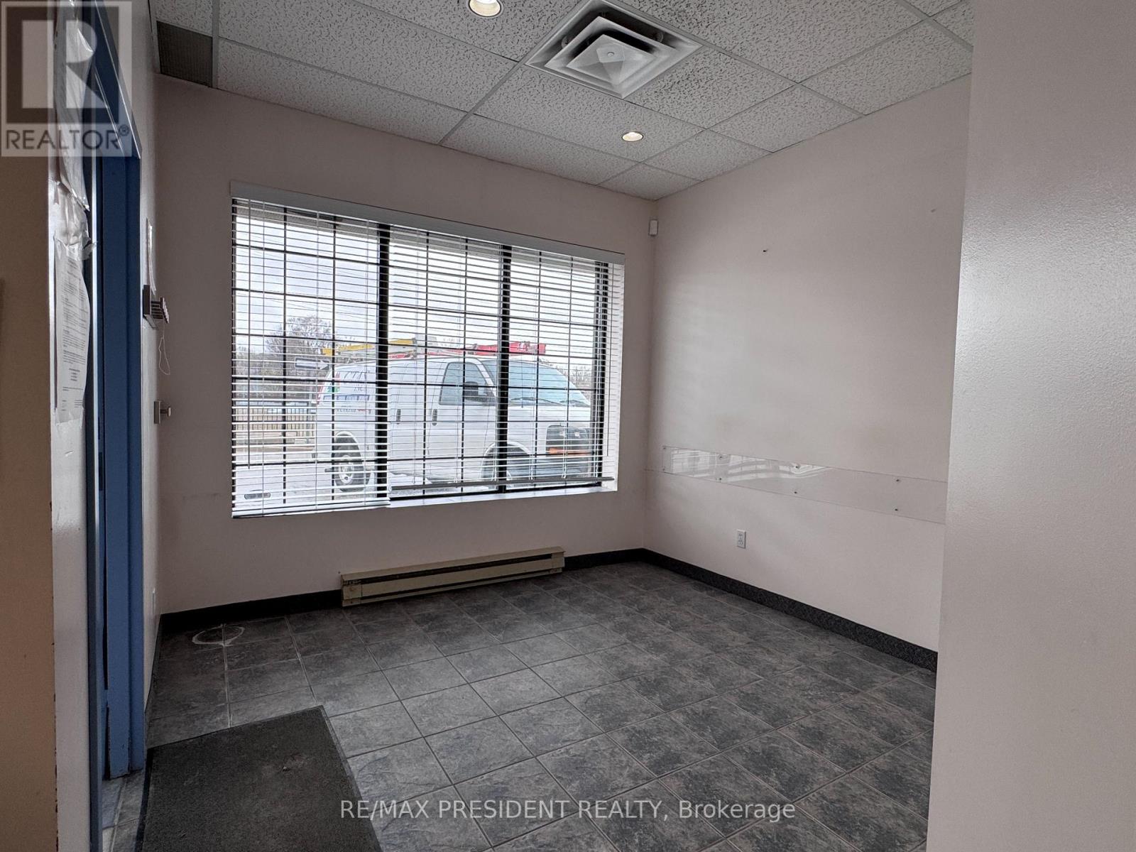 6 - 200 Davis Drive, Newmarket, Ontario  L3Y 2N4 - Photo 10 - N13051732