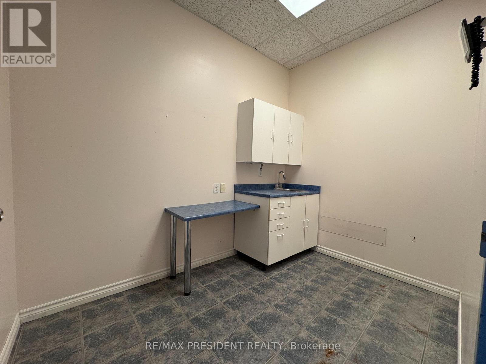 6 - 200 Davis Drive, Newmarket, Ontario  L3Y 2N4 - Photo 30 - N13051732