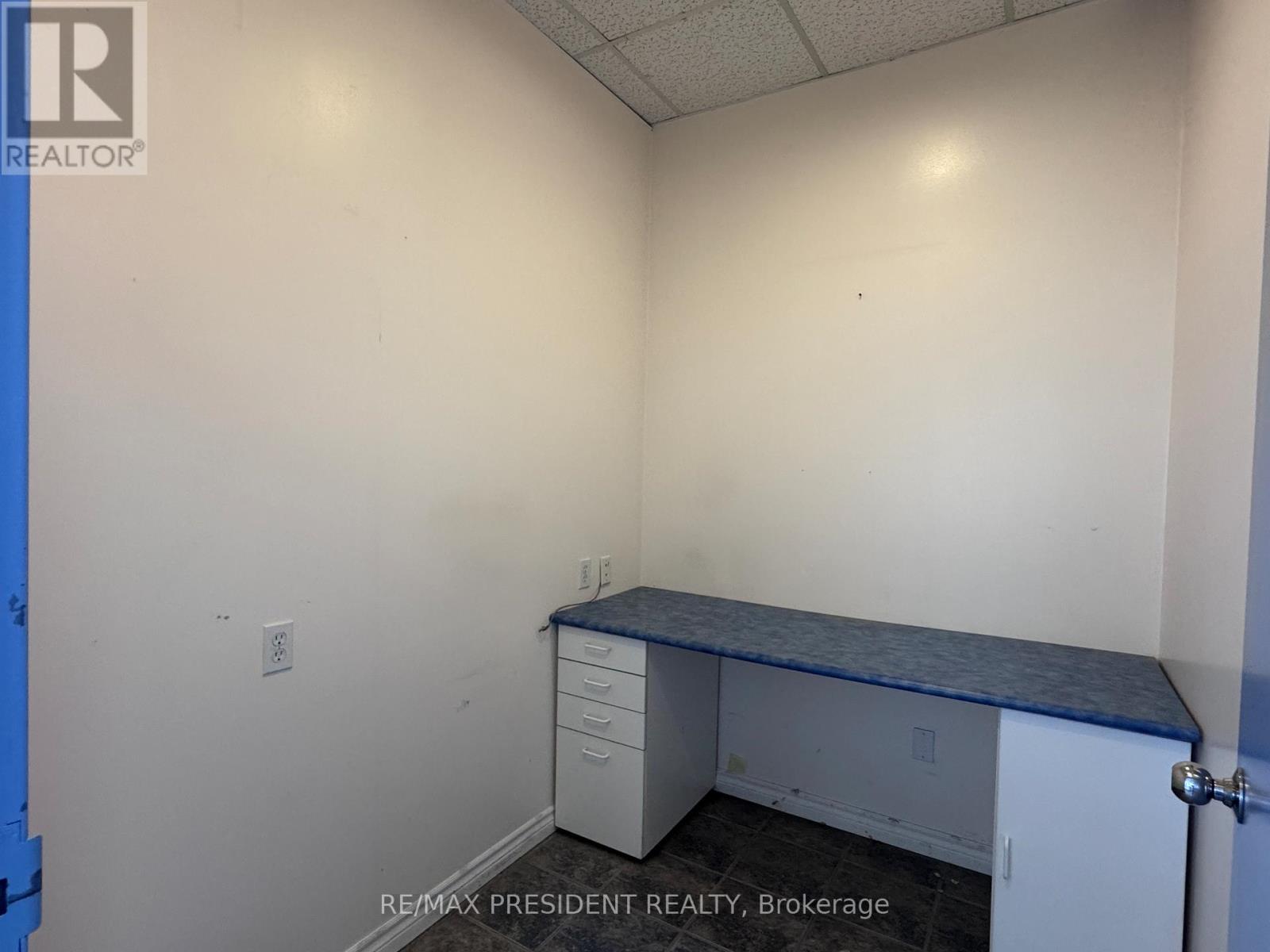 6 - 200 Davis Drive, Newmarket, Ontario  L3Y 2N4 - Photo 35 - N13051732