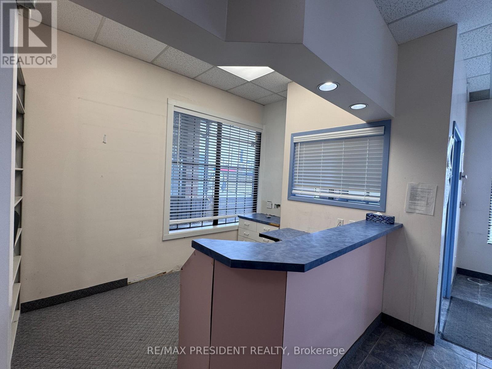 6 - 200 Davis Drive, Newmarket, Ontario  L3Y 2N4 - Photo 5 - N13051732