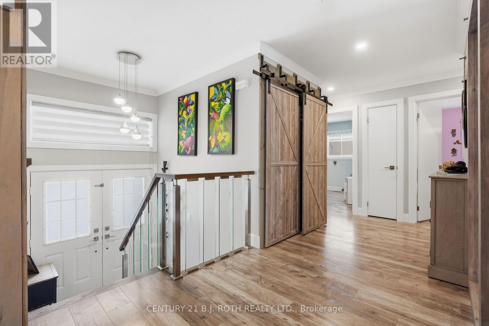 64 Royal Beech Drive, Wasaga Beach, Ontario  L9Z 1H3 - Photo 4 - S13051704