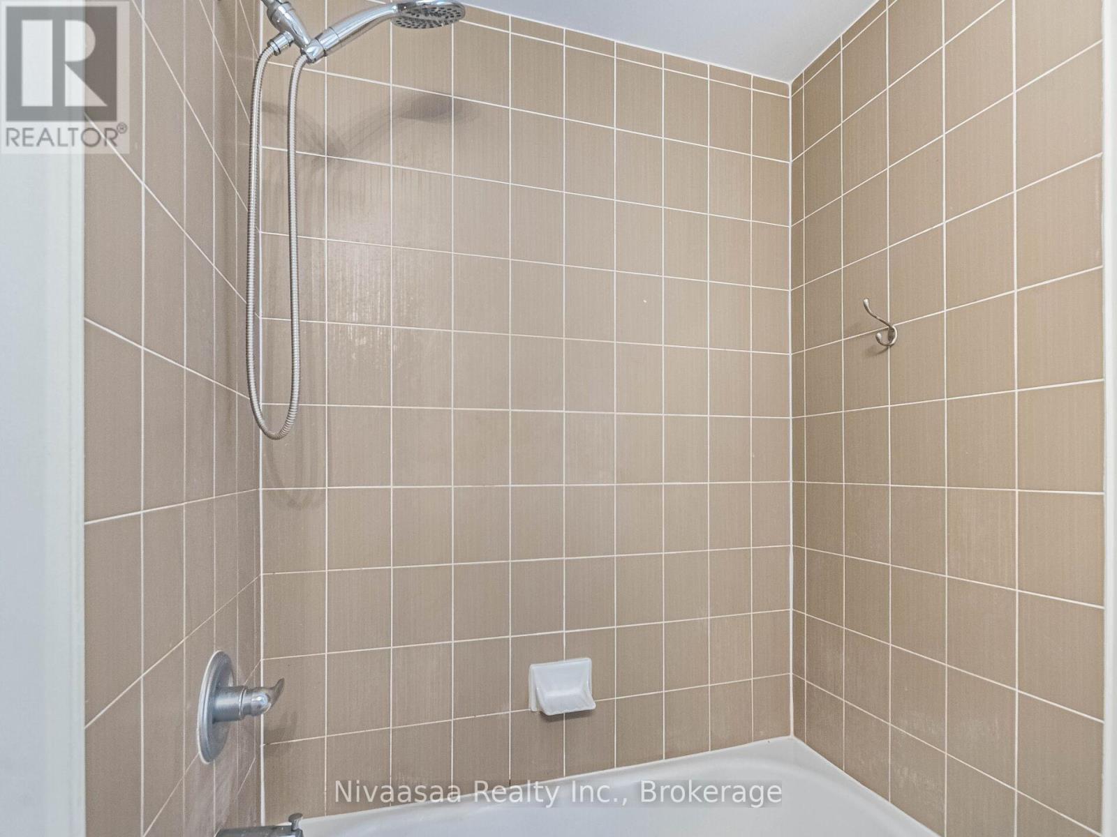 18 Betterton Crescent, Brampton, Ontario  L7A 0S5 - Photo 38 - W13051948