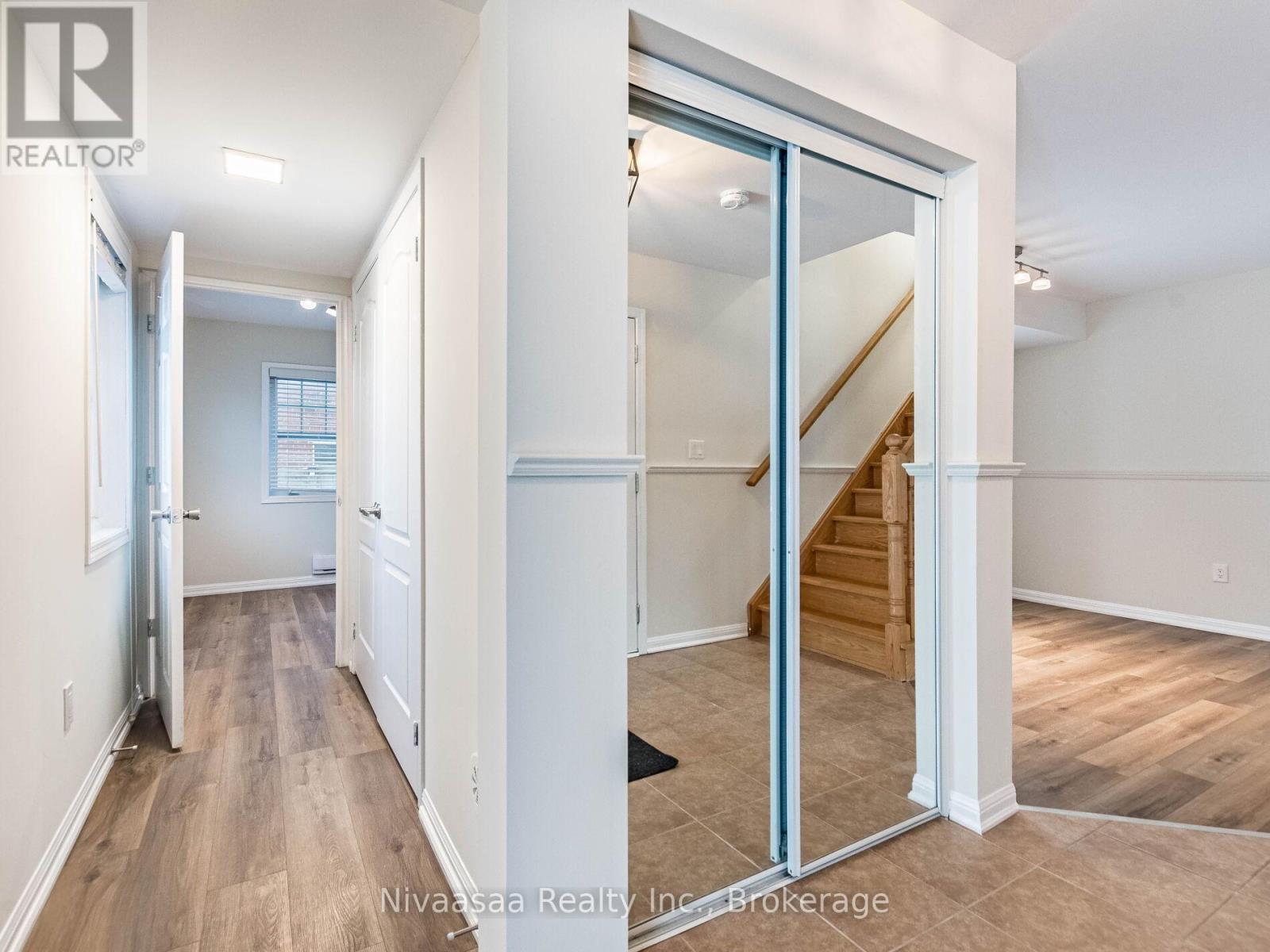 18 Betterton Crescent, Brampton, Ontario  L7A 0S5 - Photo 7 - W13051948