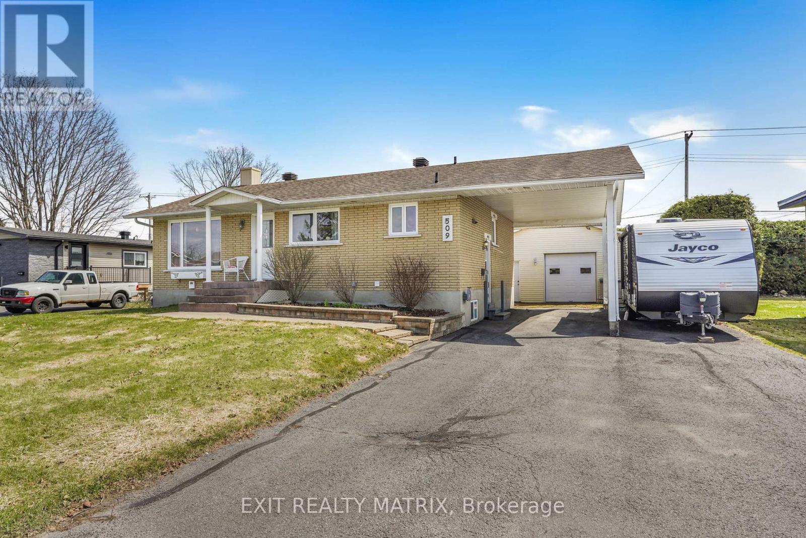 509 Ghislain Street, Hawkesbury, Ontario  K6A 2X7 - Photo 2 - X13051646