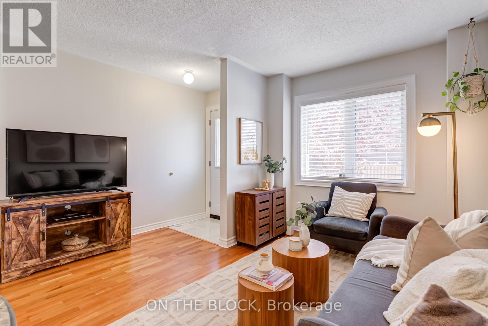 4 - 224 Rosemount Avenue, Toronto, Ontario  M9N 1M8 - Photo 7 - W13051602