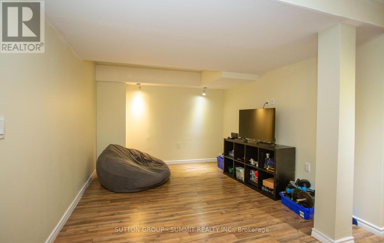 10 Elmcrest Drive, Brampton, Ontario  L6Y 5T7 - Photo 18 - W13051630