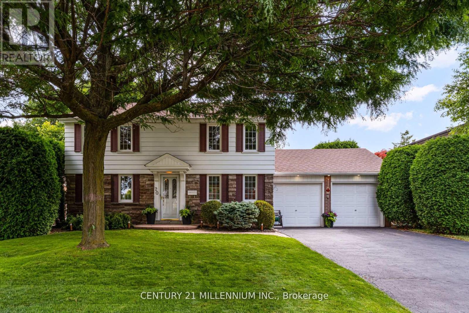 20 ALDERWAY AVENUE, Brampton, Ontario