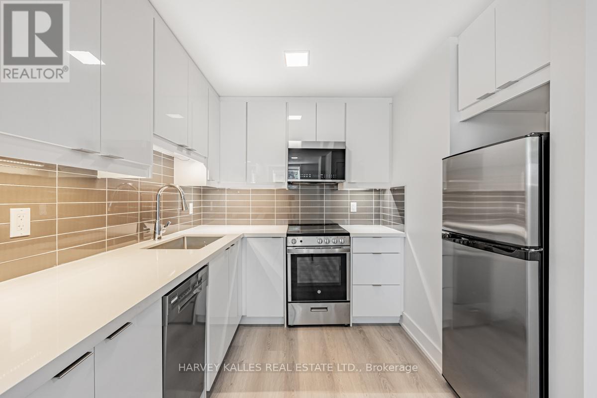 18 Cavell Avenue, Toronto, Ontario  M8V 1P2 - Photo 10 - W13051700