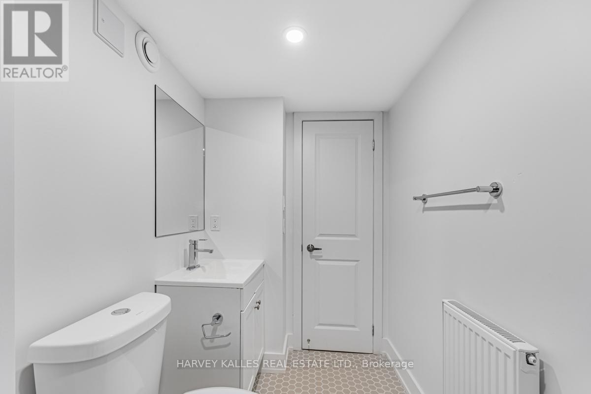 18 Cavell Avenue, Toronto, Ontario  M8V 1P2 - Photo 21 - W13051700