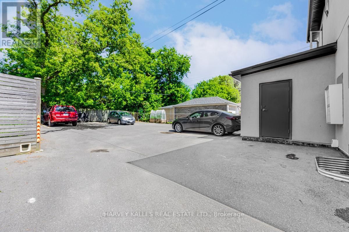 18 Cavell Avenue, Toronto, Ontario  M8V 1P2 - Photo 23 - W13051700