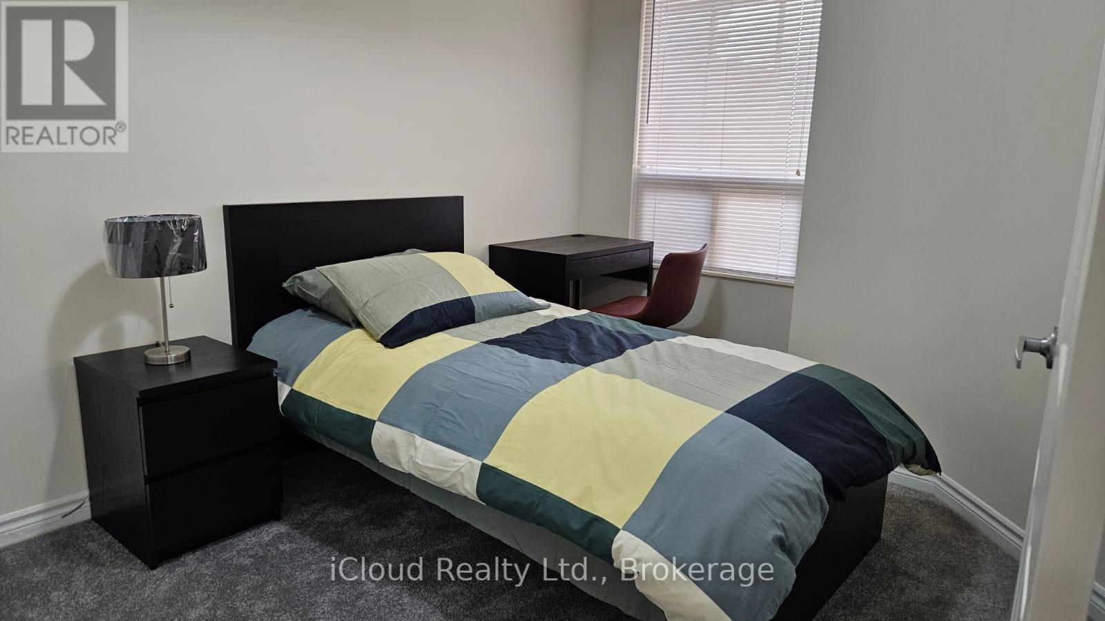 2330 - 3888 Duke Of York Boulevard, Mississauga, Ontario  L5B 4P5 - Photo 11 - W13051702