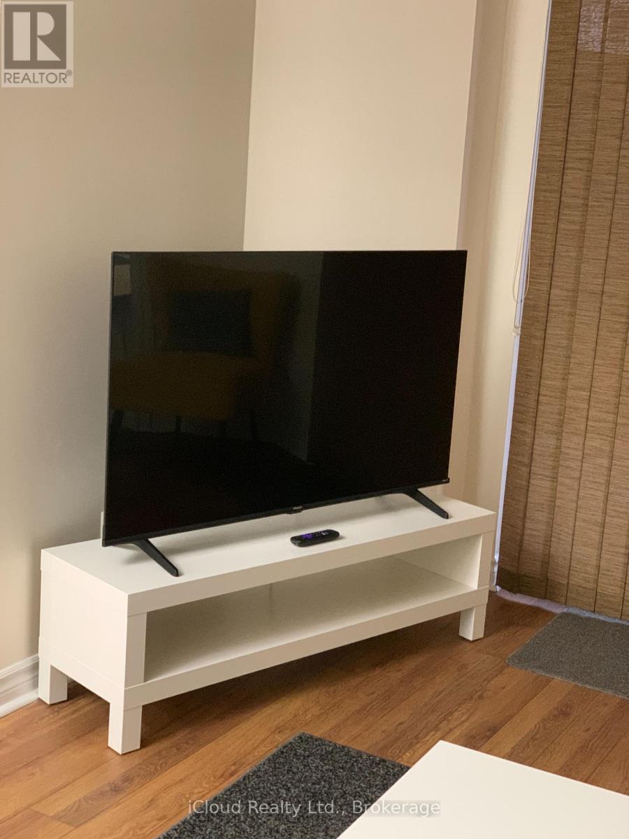 2330 - 3888 Duke Of York Boulevard, Mississauga, Ontario  L5B 4P5 - Photo 17 - W13051702