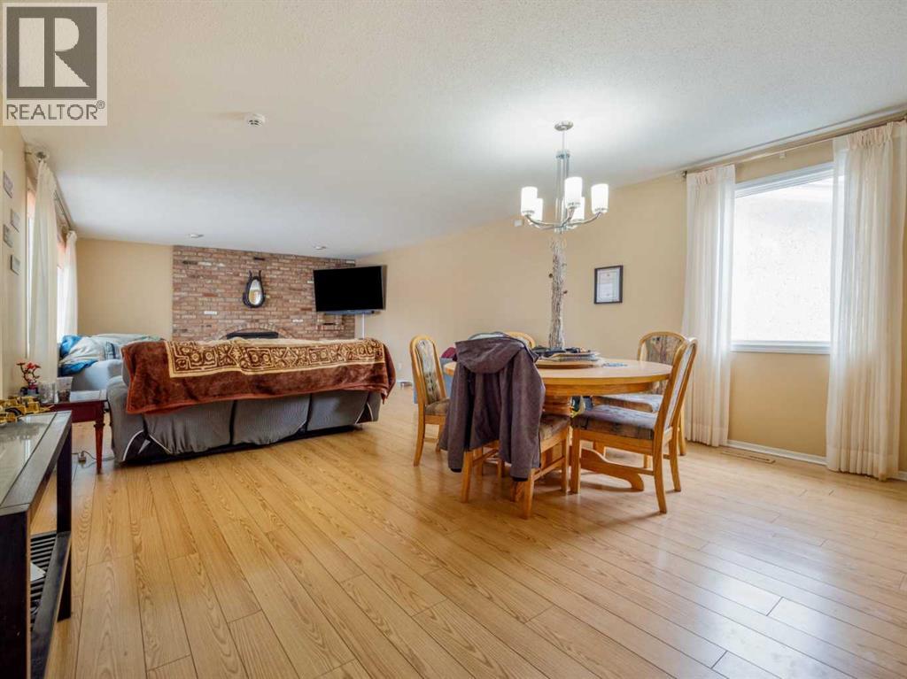 1202 13 Street S, Lethbridge, Alberta  T1K 1S9 - Photo 8 - A2305667