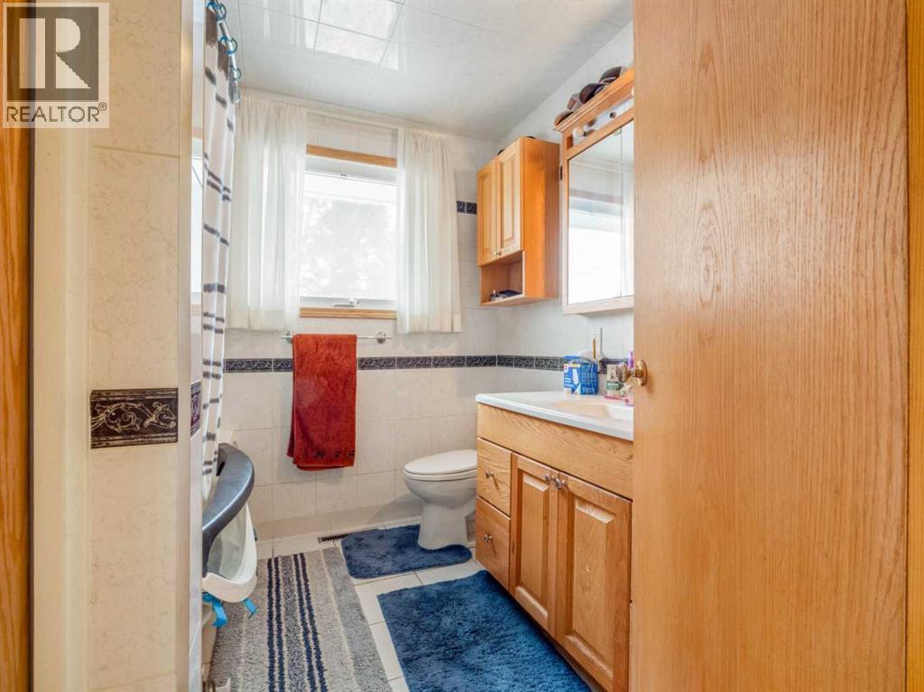 1202 13 Street S, Lethbridge, Alberta  T1K 1S9 - Photo 14 - A2305667