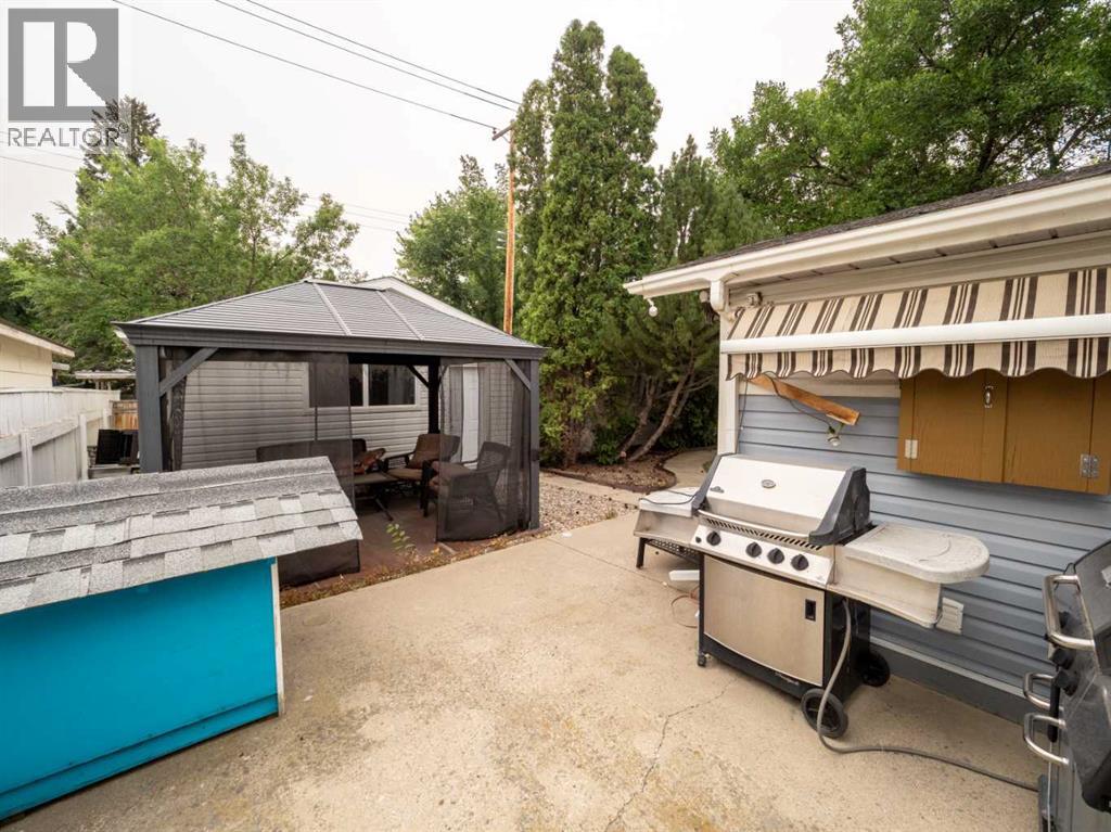 1202 13 Street S, Lethbridge, Alberta  T1K 1S9 - Photo 31 - A2305667