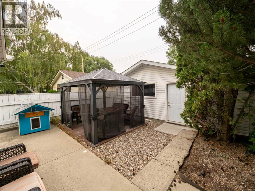 1202 13 Street S, Lethbridge, Alberta  T1K 1S9 - Photo 35 - A2305667