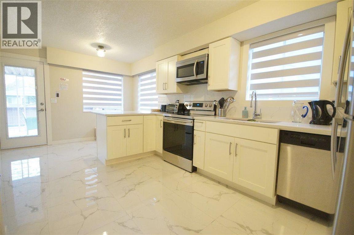 2179 E 29th Avenue, Vancouver, British Columbia  V5N 2Z2 - Photo 4 - R3115994