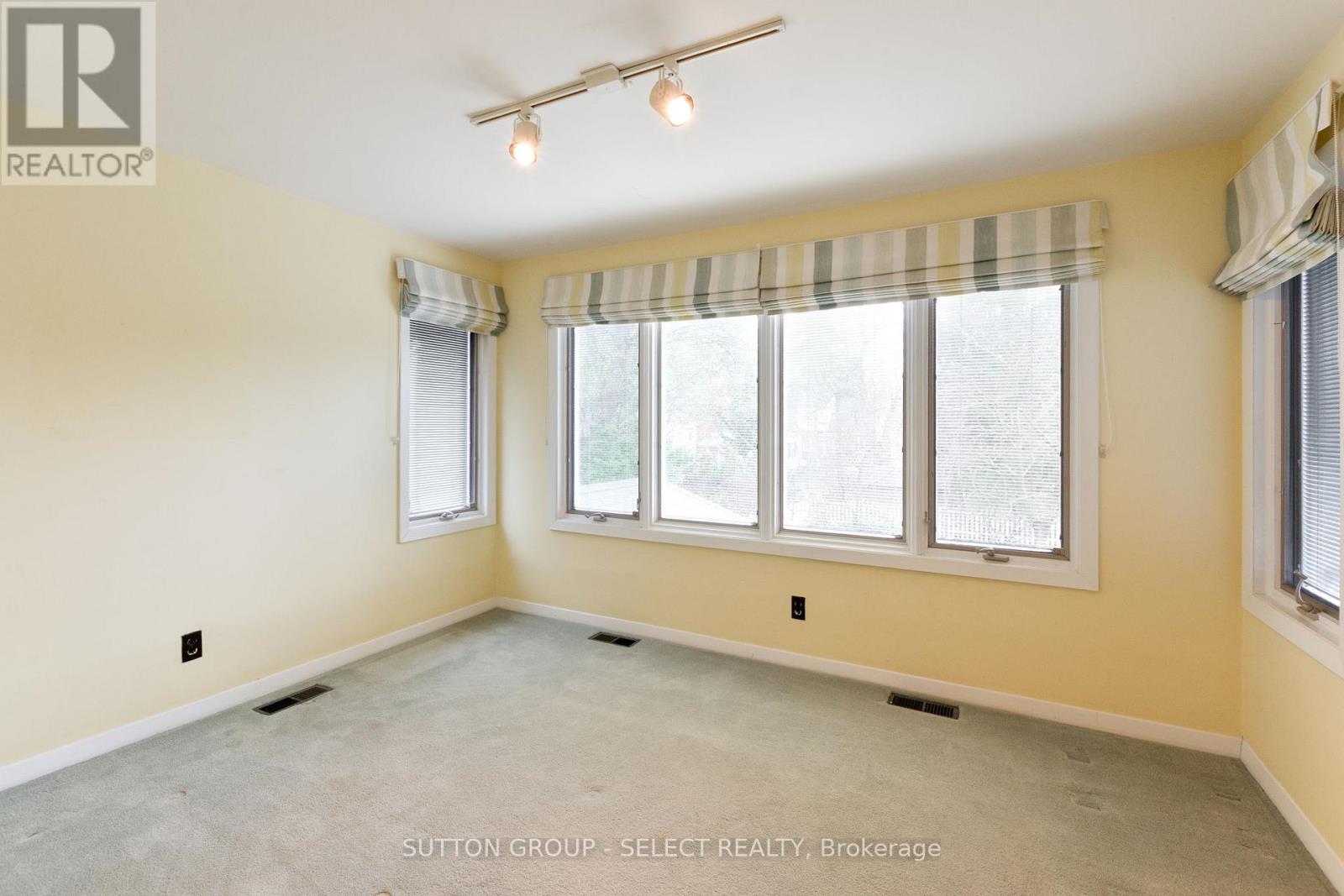 149 Iroquois Avenue, London South, Ontario  N6C 2K9 - Photo 31 - X13051816