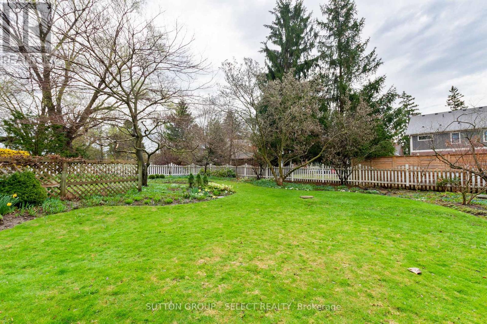 149 Iroquois Avenue, London South, Ontario  N6C 2K9 - Photo 40 - X13051816