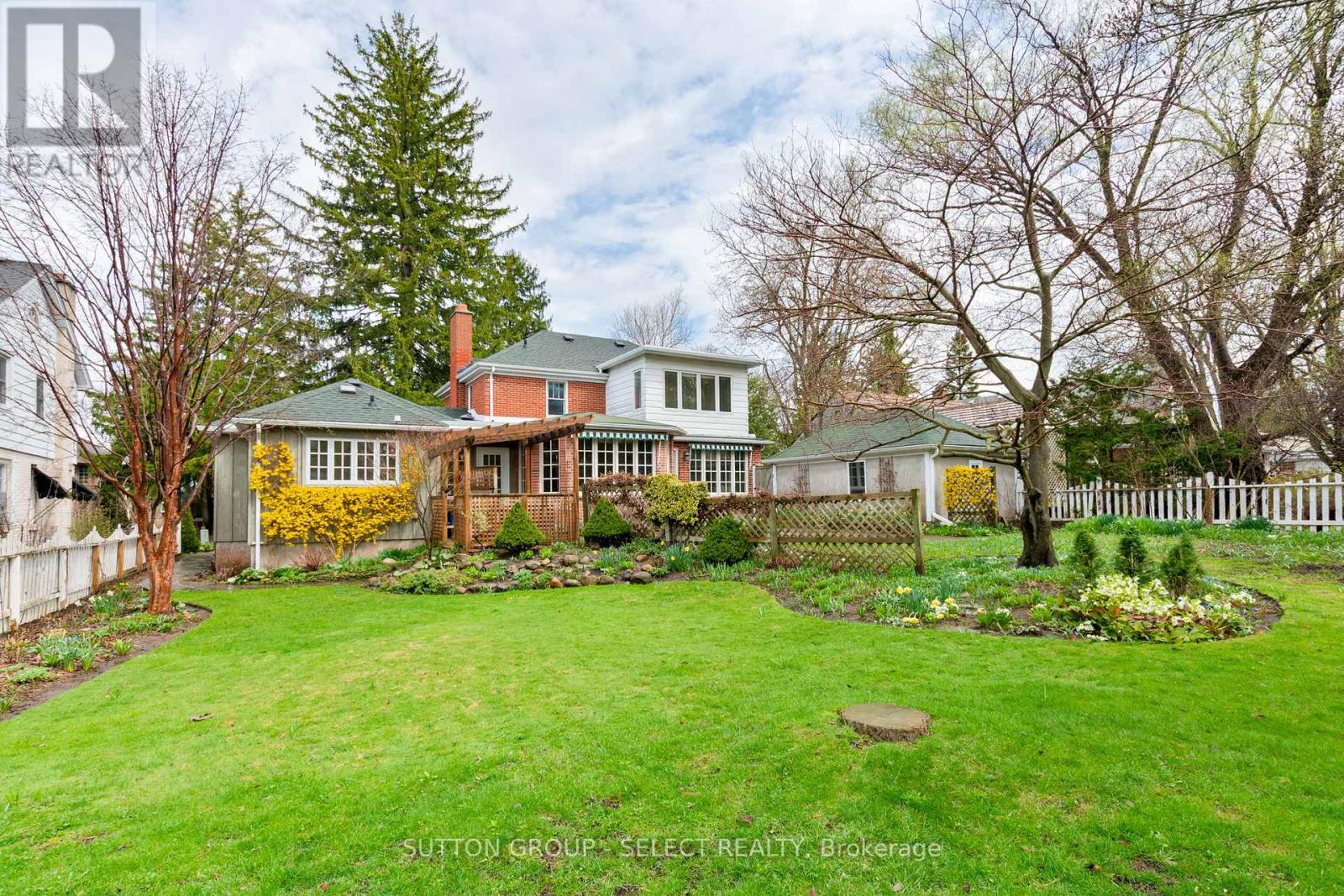 149 Iroquois Avenue, London South, Ontario  N6C 2K9 - Photo 41 - X13051816