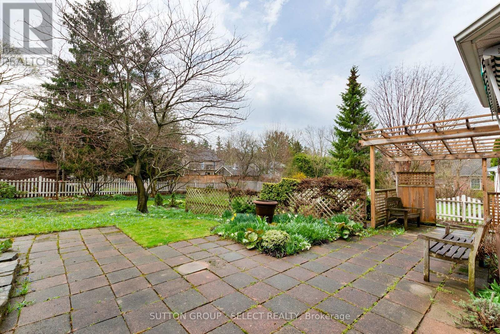 149 Iroquois Avenue, London South, Ontario  N6C 2K9 - Photo 45 - X13051816