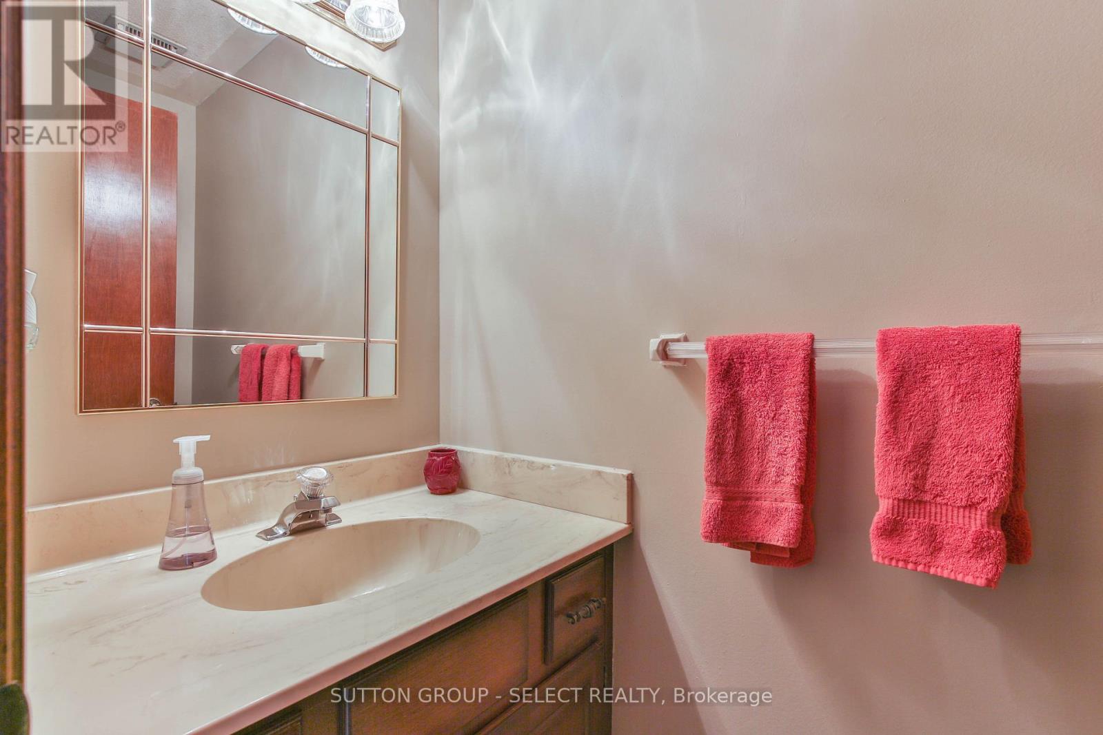 25 Farmington Terrace, London South, Ontario  N6K 3N3 - Photo 22 - X13051830